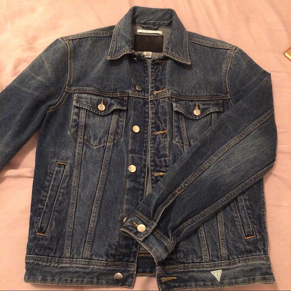 Guess denim jacket - Picture 4 of 9
